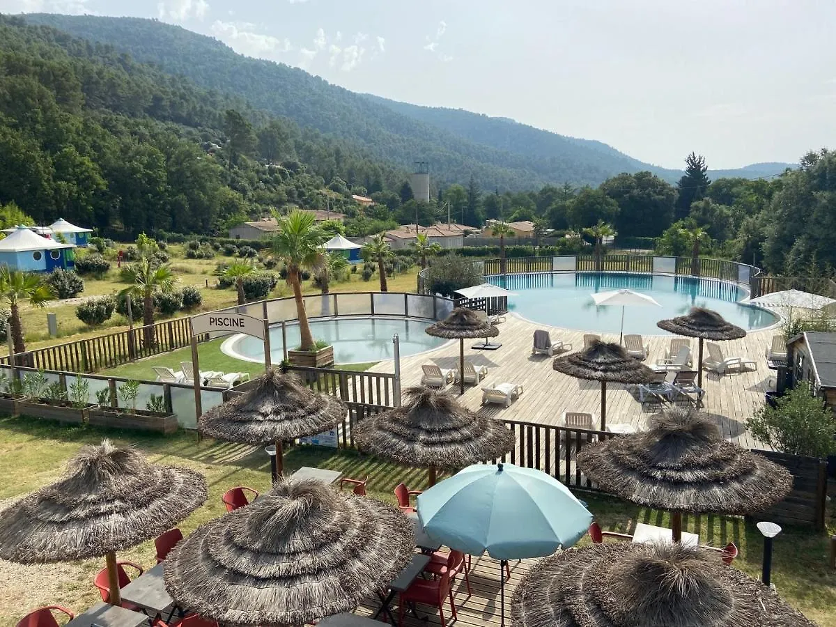 Hotel Camping Paradis La Roudelière à Signes
